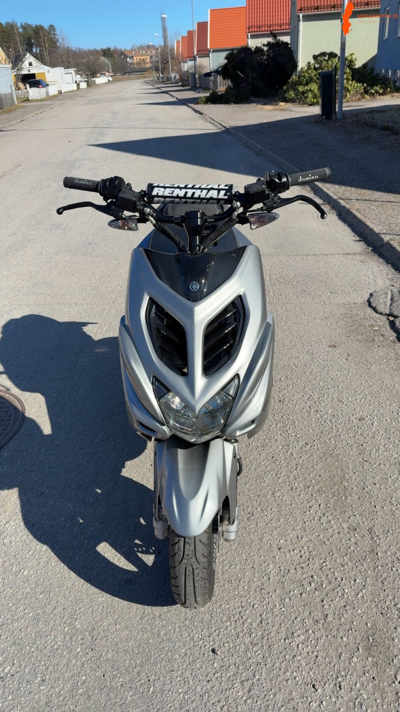 yamaha-aerox-2016-2-takt