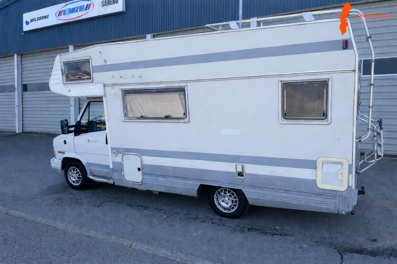 fiat-weinsberg-a580-25d-75hk-barnkammaredragkrokmarkis1993