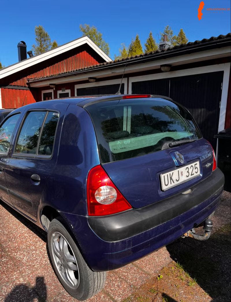 renault-renault-b-clio-12-16v-fwd