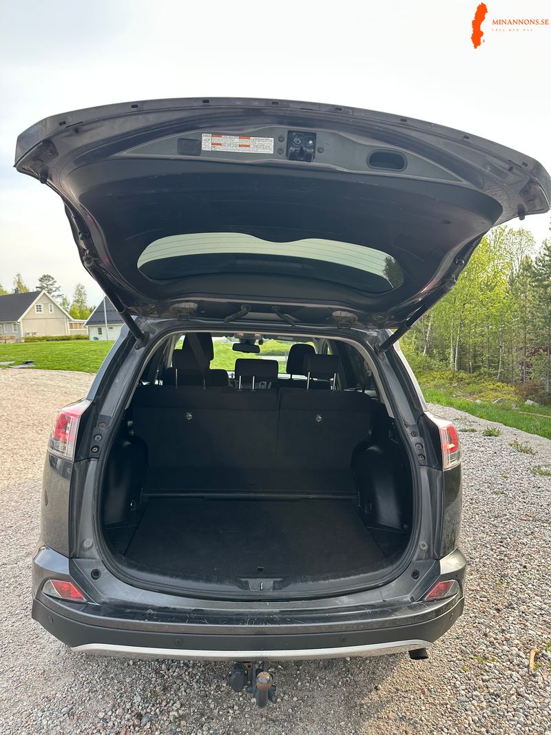 toyota-toyota-rav4-25-hybrid-awd-i