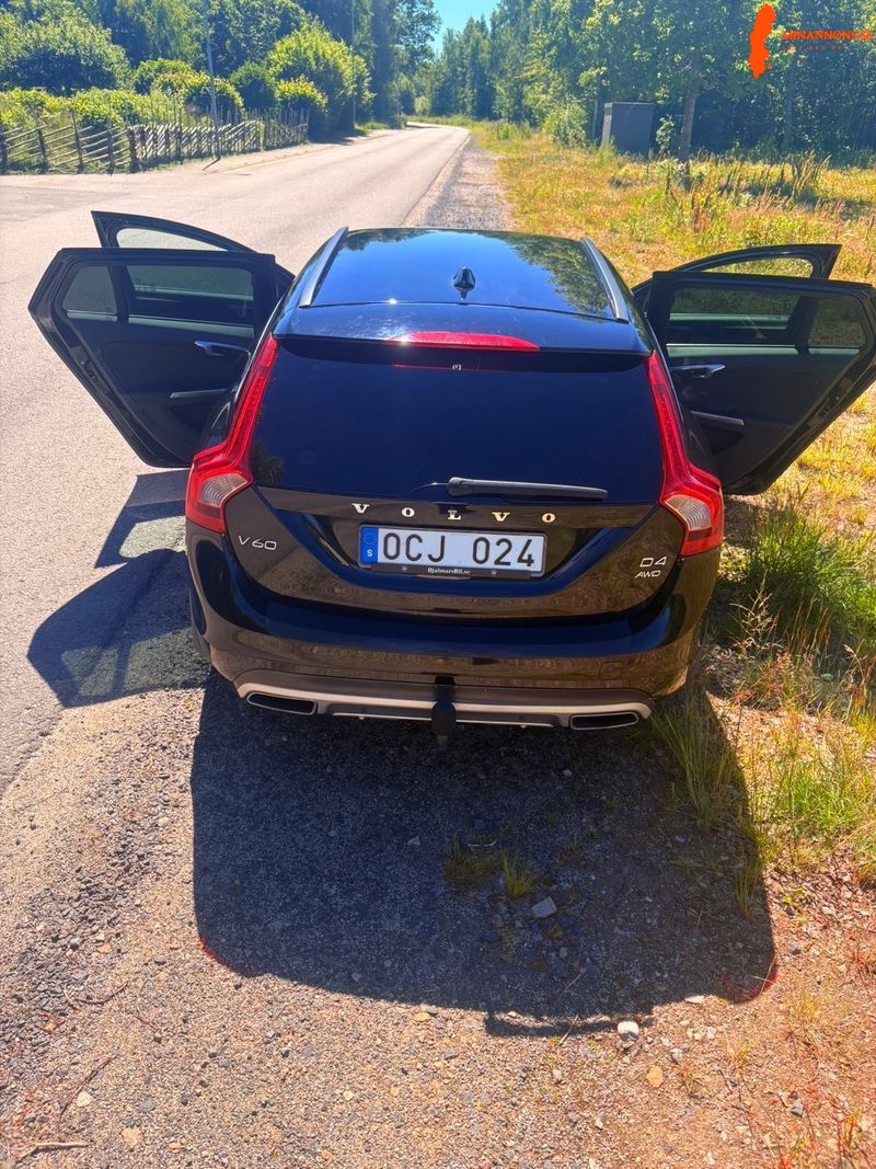volvo-v60-d4-24-awd