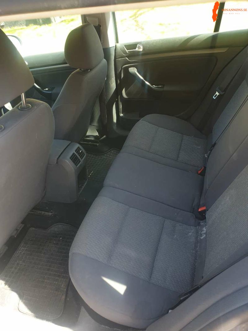 volkswagen-golf-v-variant-16-multifuel-102hk-2009