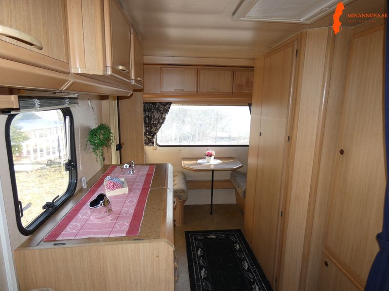 korklar-smidig-adria-1140kg-25000