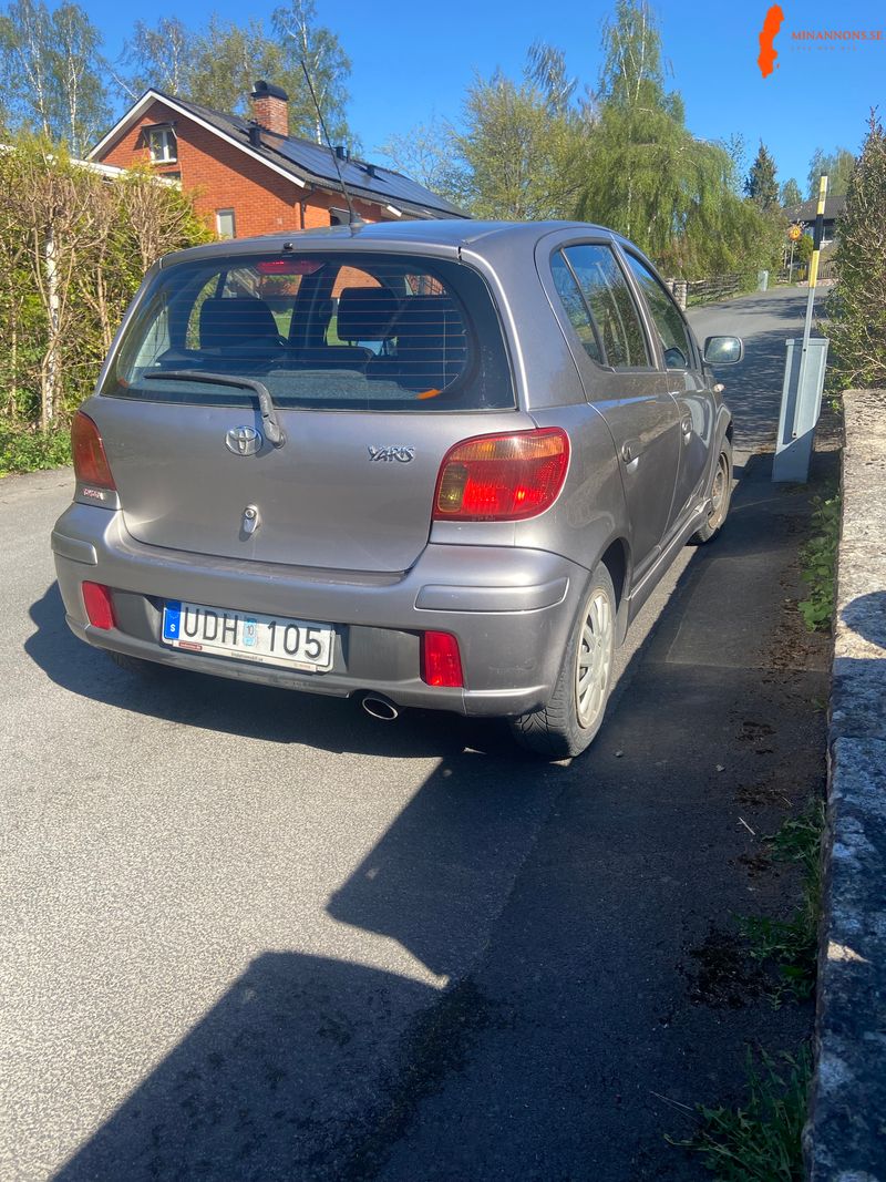 toyota-toyota-yaris-15-16v