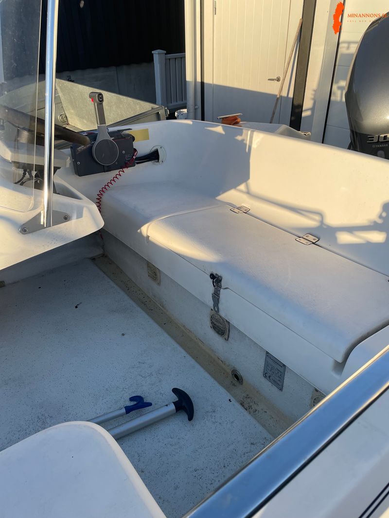 cresent-cosmos-m-yamaha-30hp-2012