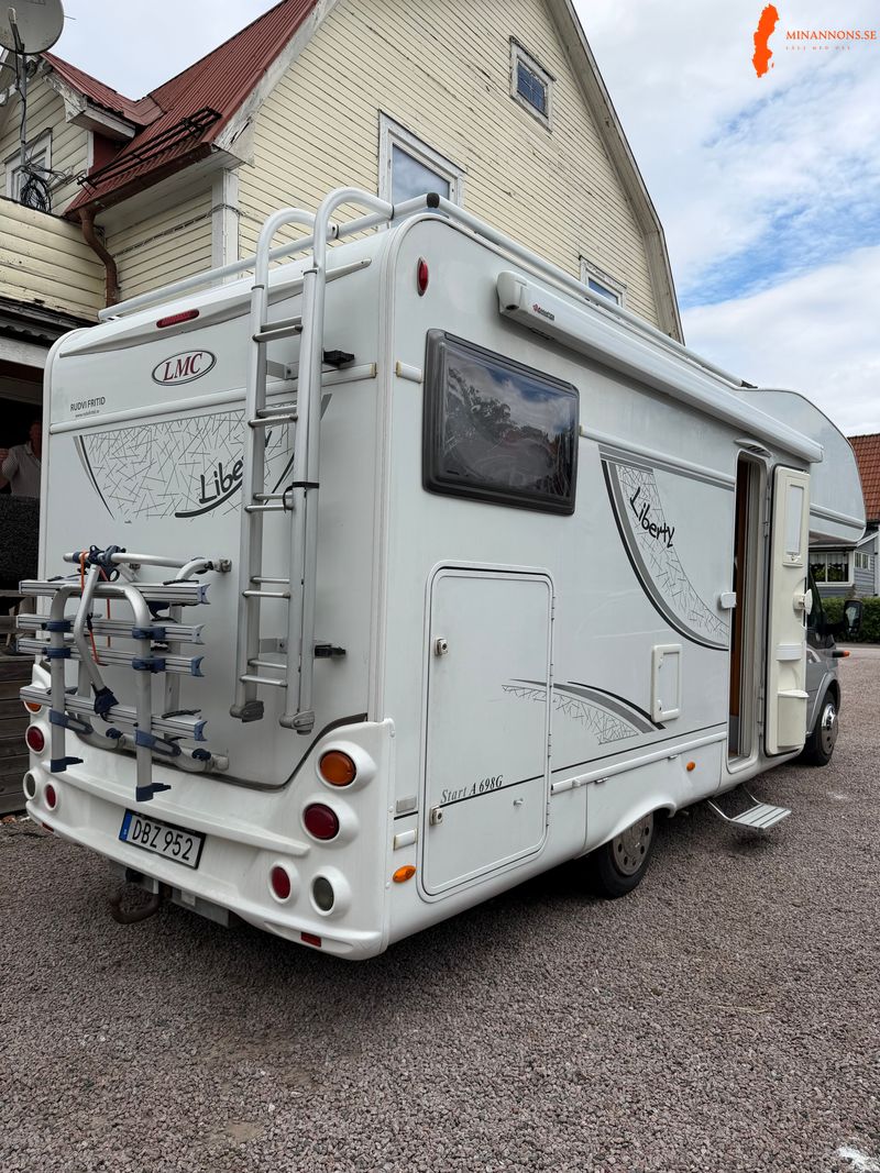 ford-transit-lmc