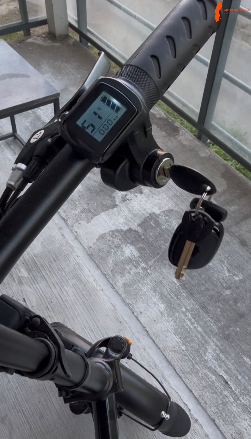 elcykel-350w-hopfallbar-latt-och-smidigt