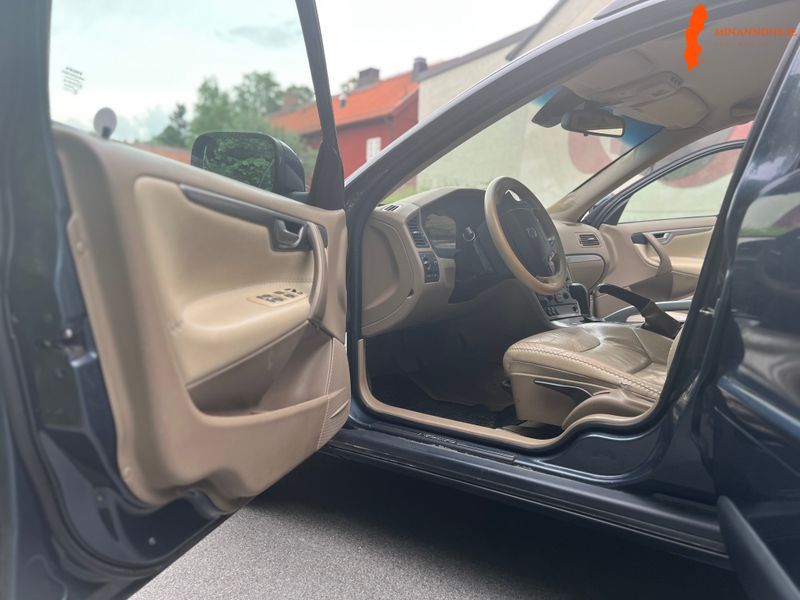 volvo-xc70-epa-atraktor-awd