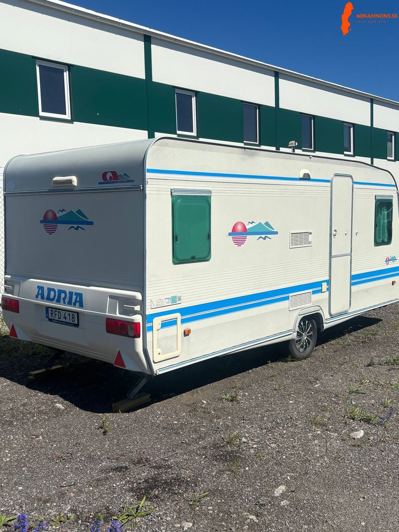 adria-502-unica-up-00