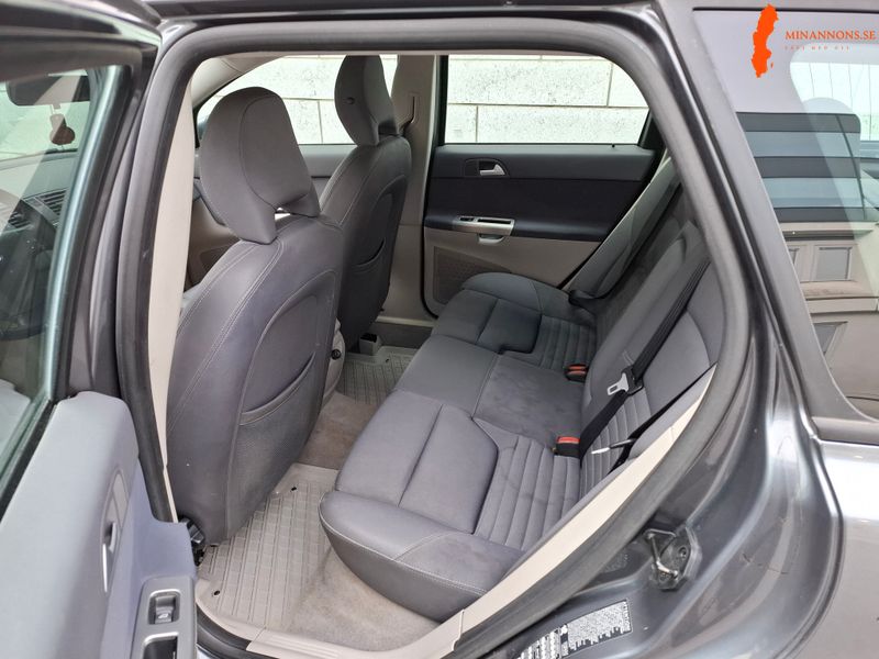volvo-v50-18-f-06-dragkrok