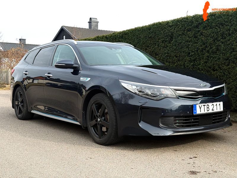 kia-optima-plug-in-hybrid-sport-wagon-automat