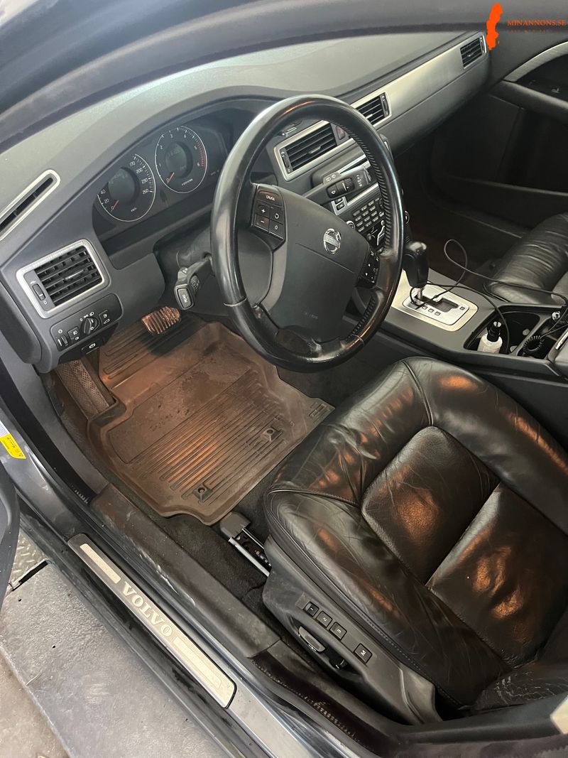 volvo-v70-fas-2
