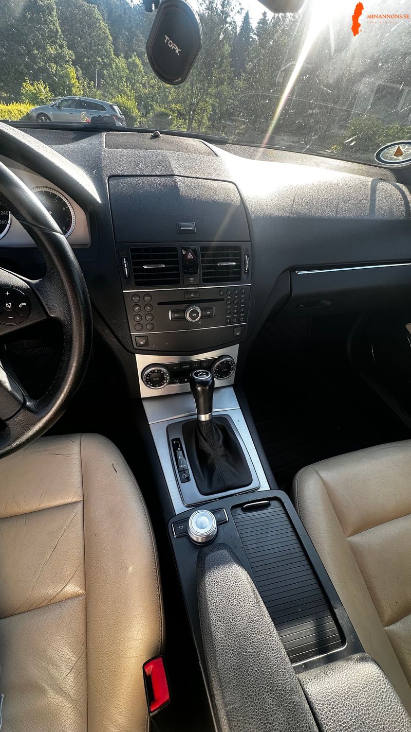 mercedes-benz-mercedes-benz-c-180-komp-180-cgi-blueefficiency-rwd