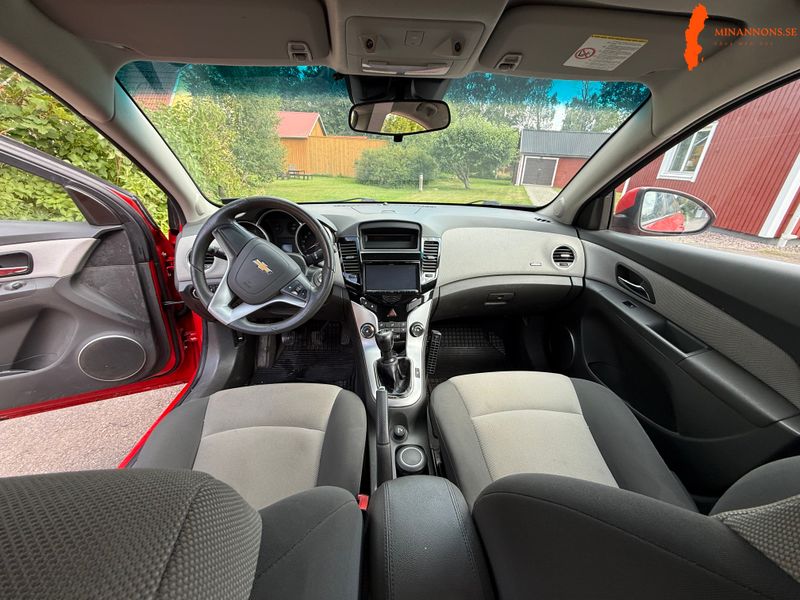 chevrolet-cruze-20-td-fwd