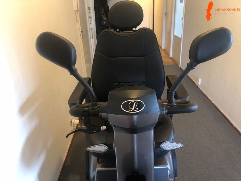 promenad-scooter