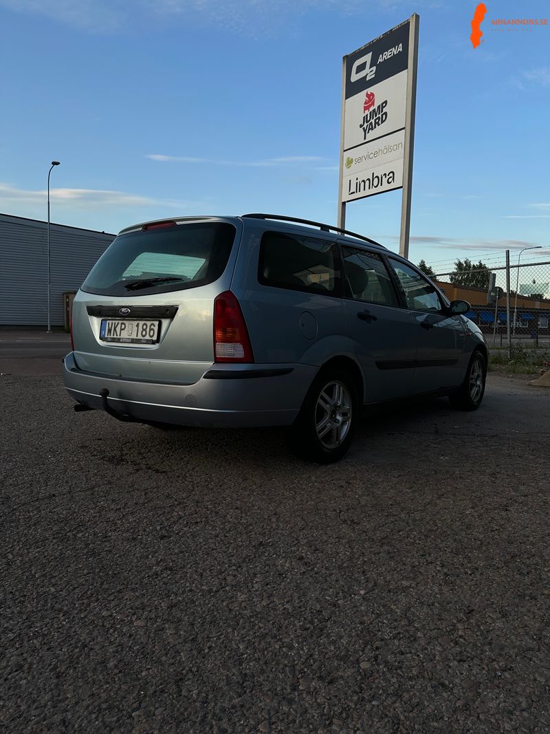 ford-ford-dnw-focus-16e-ffv
