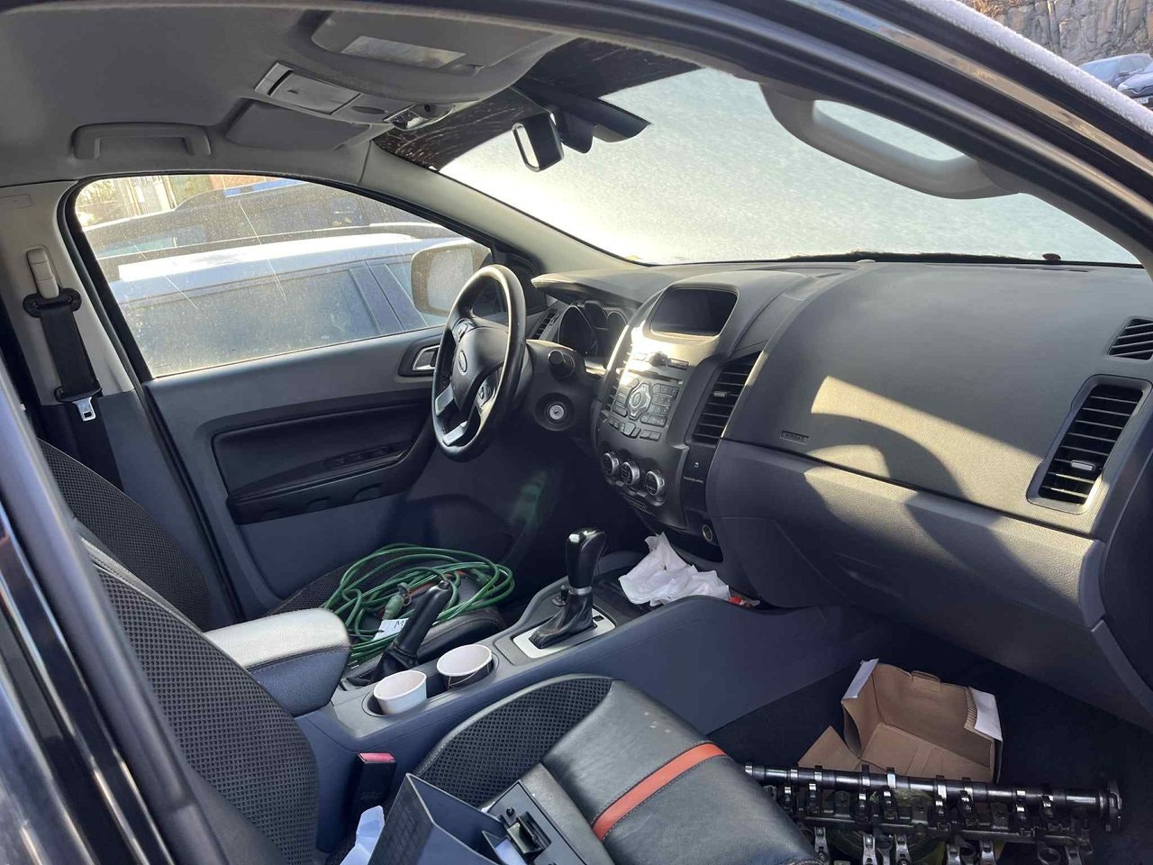 ford-ranger-dubbelhytt-32-tdci-4x4-selectshift