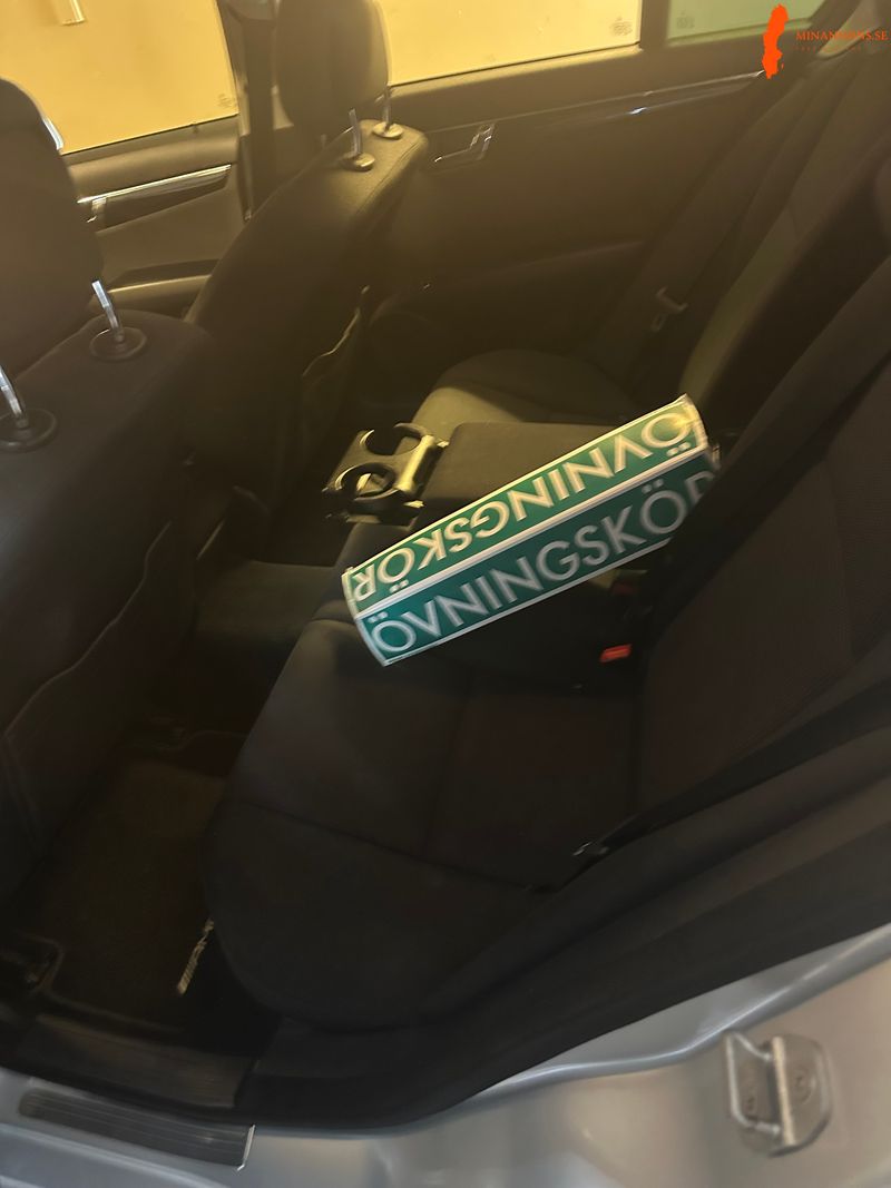 mercedes-180-blueefficiency-byte-automat