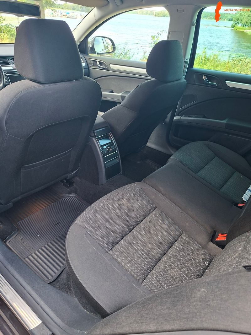 skoda-superb-20-tdi-green-tec