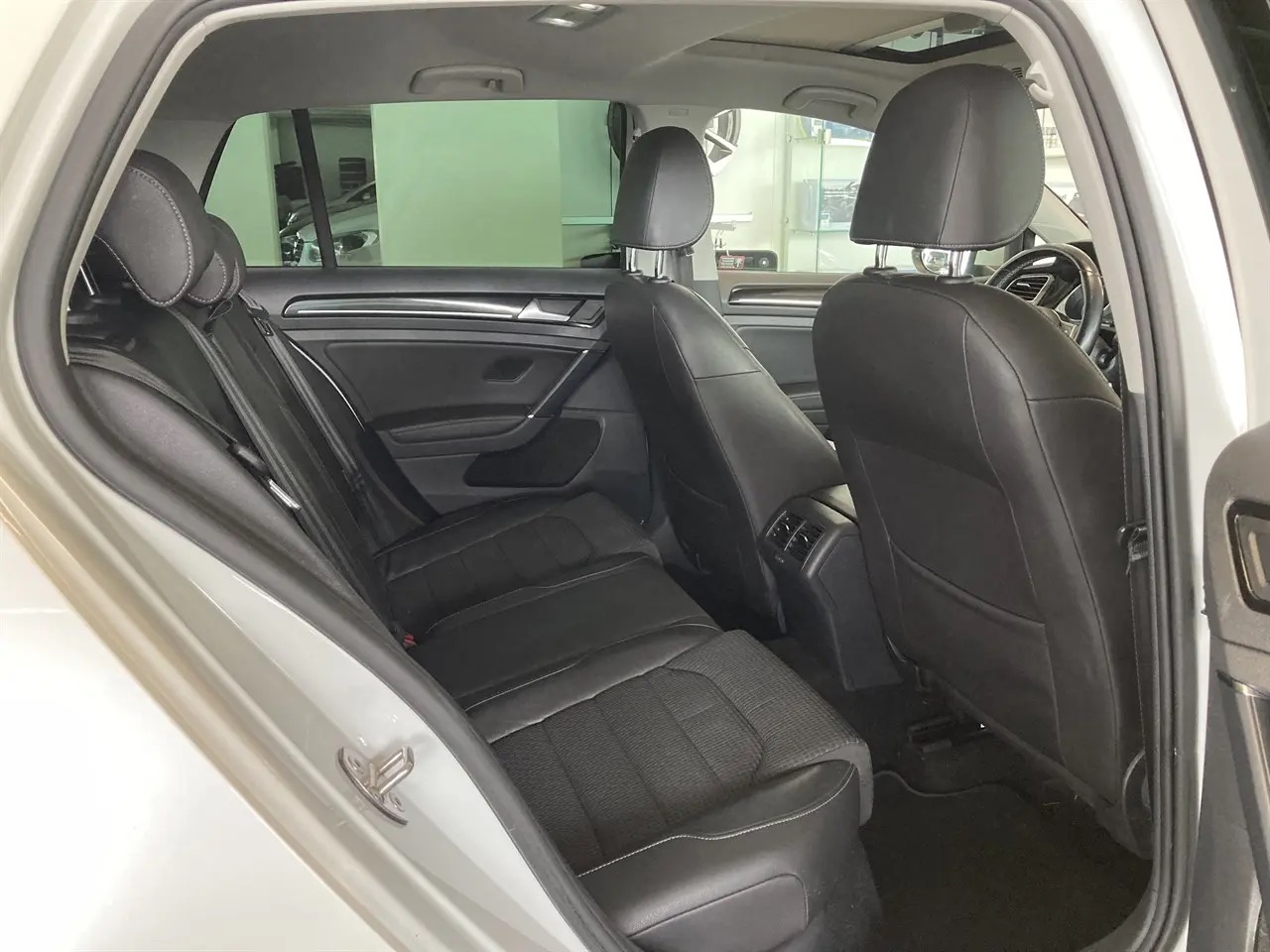 volkswagen-golf-5-dorrar-14-tsi-bmt-dsg-sekventiell