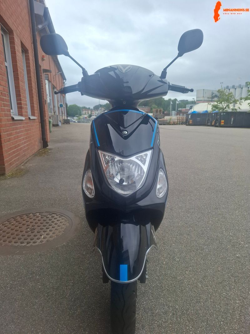 elmoped-arsmodell-2024-e-sun-3