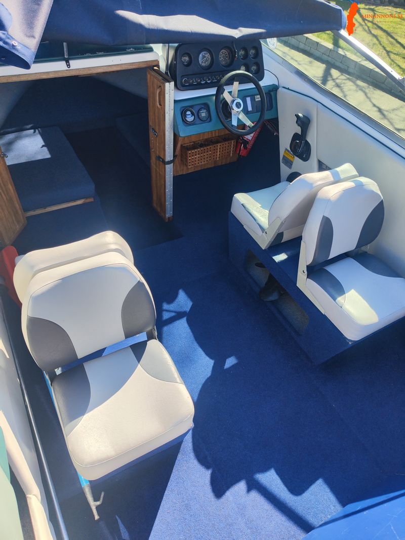 searay-cuddy-200-80trailer
