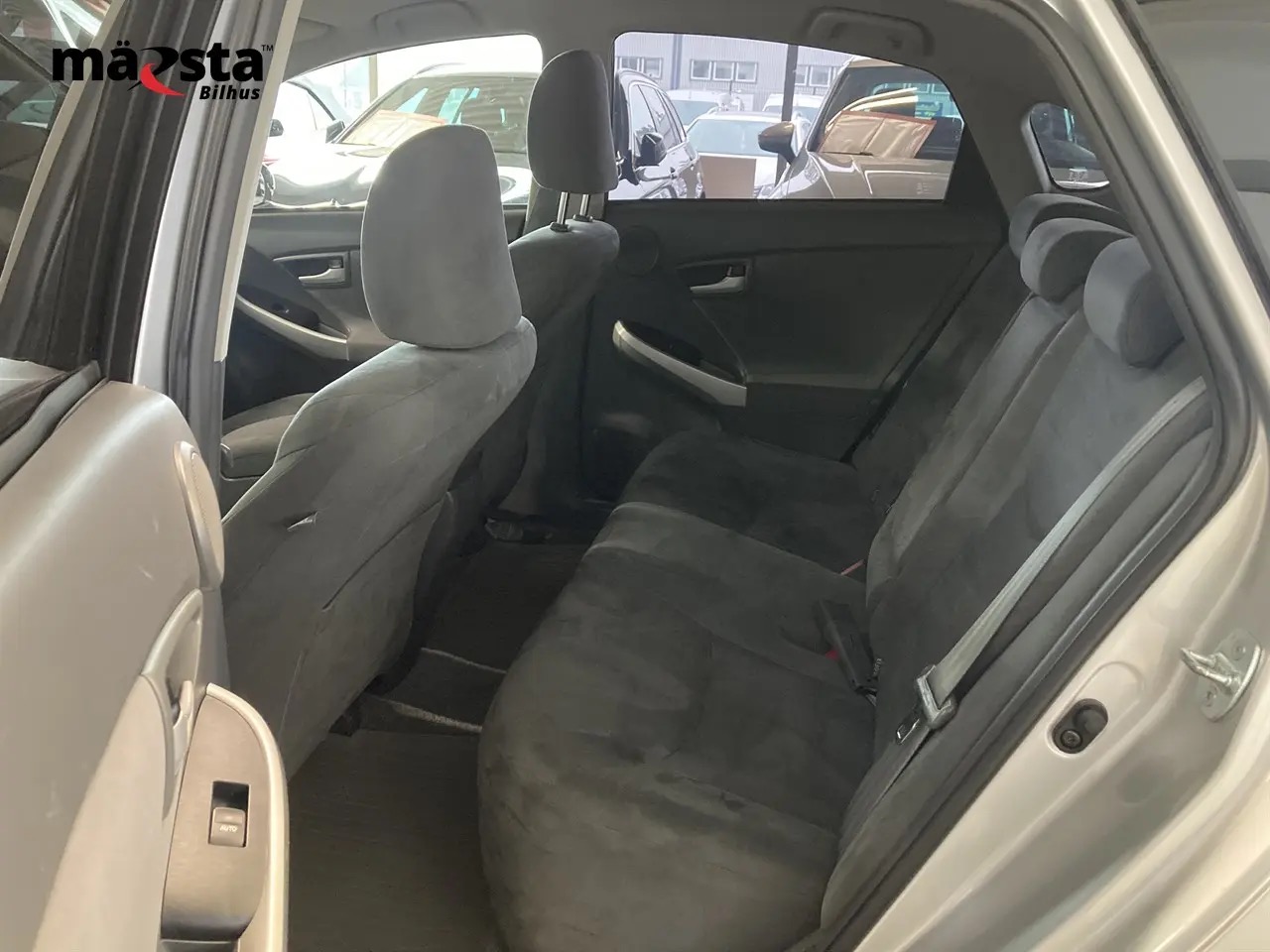 toyota-prius-hybrid-cvt