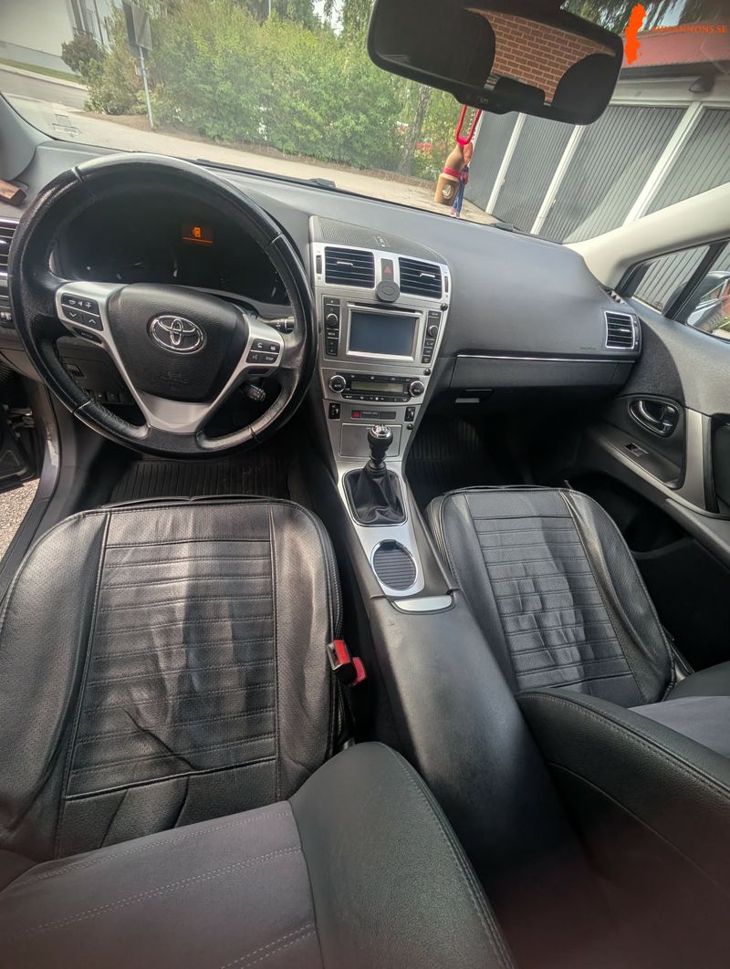 toyota-toyota-avensis-20-d-4d