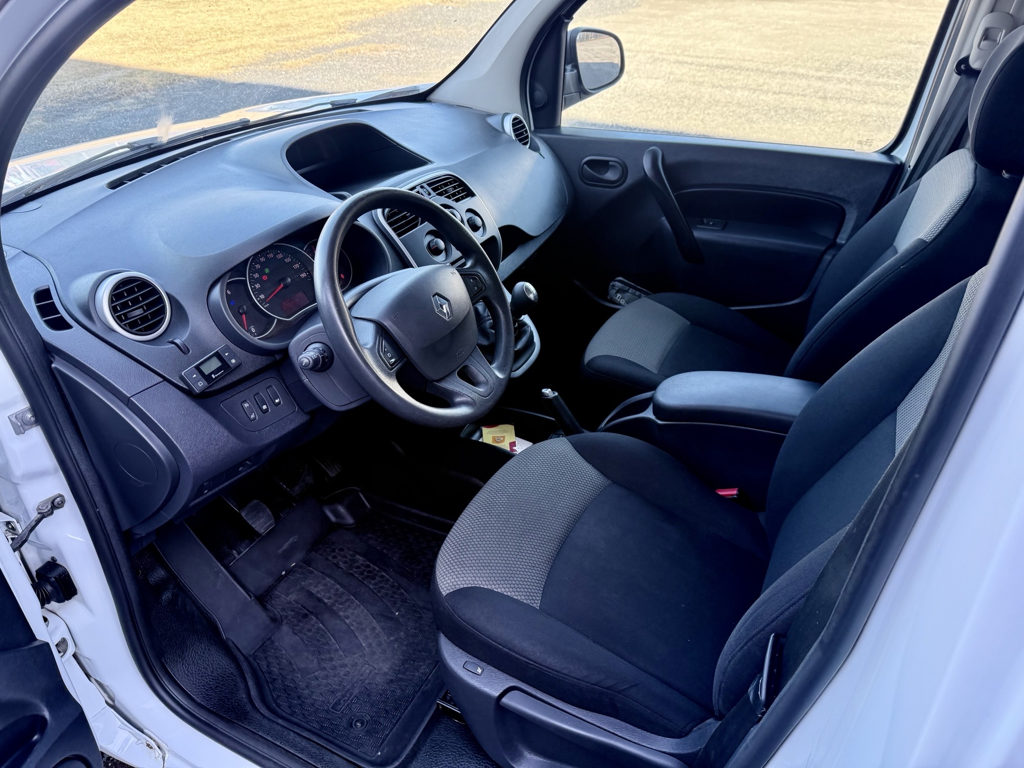 renault-kangoo-express-maxi