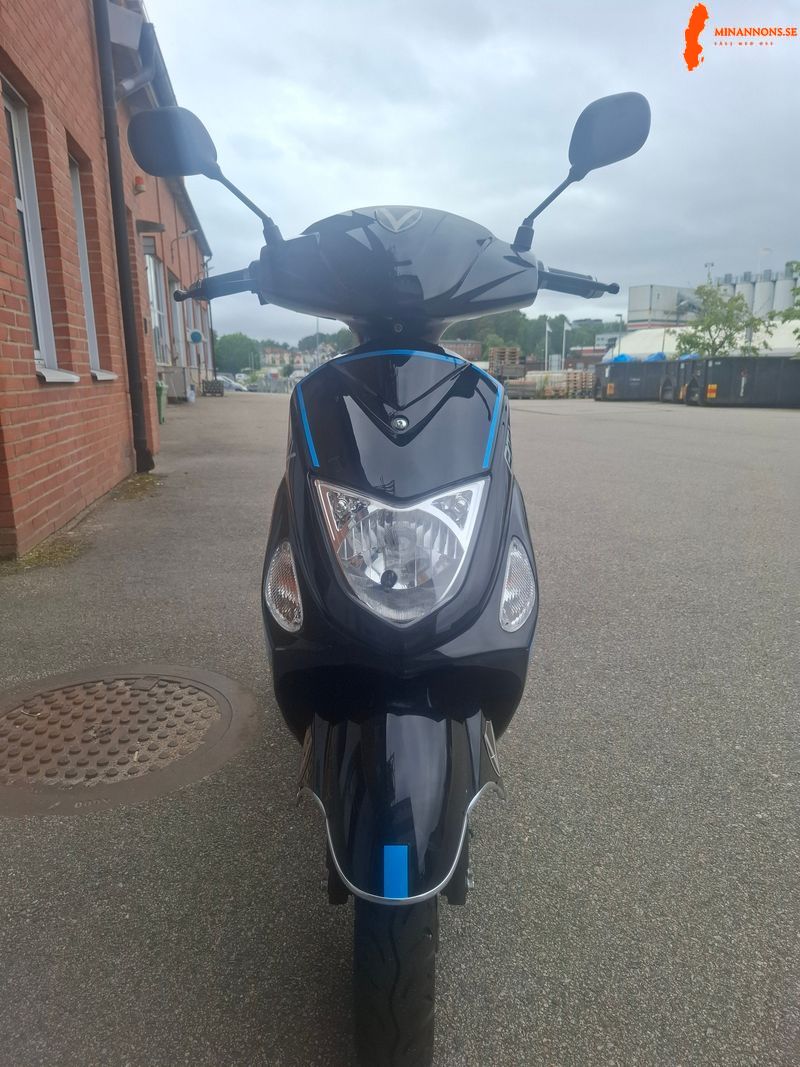 elmoped-arsmodell-2024-e-sun-3