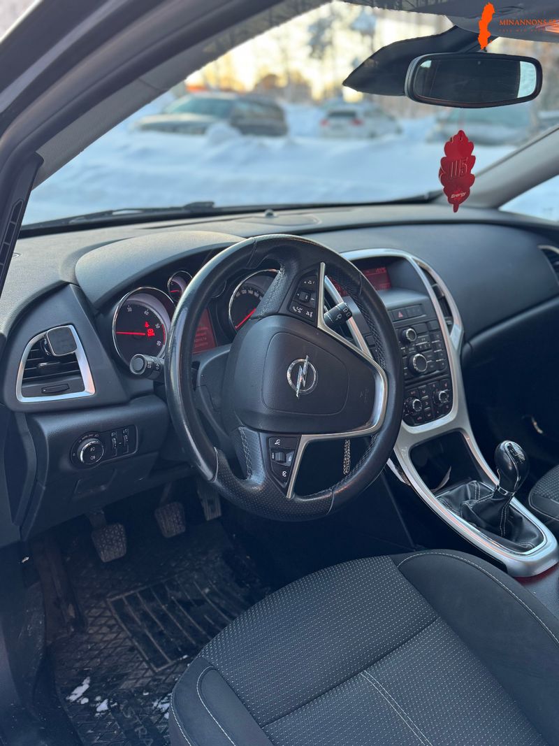 opel-astra-sports-tourer-17cdti