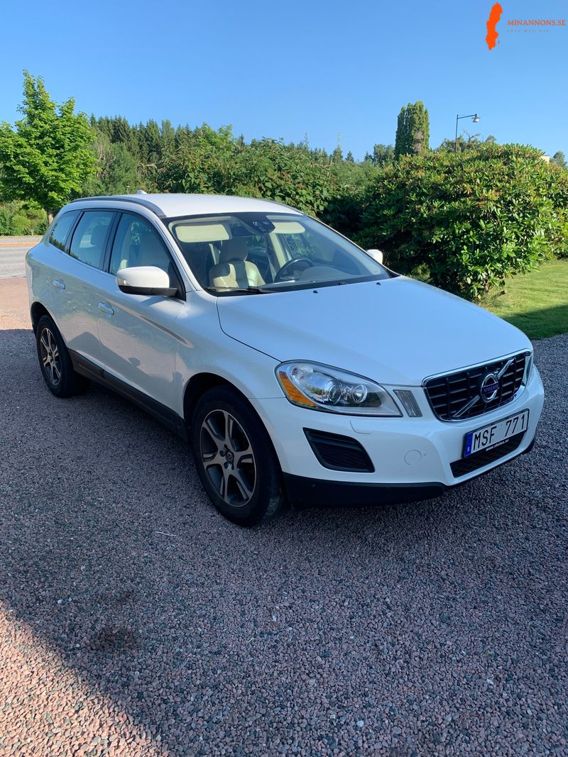 volvo-xc60-d3-20-fwd
