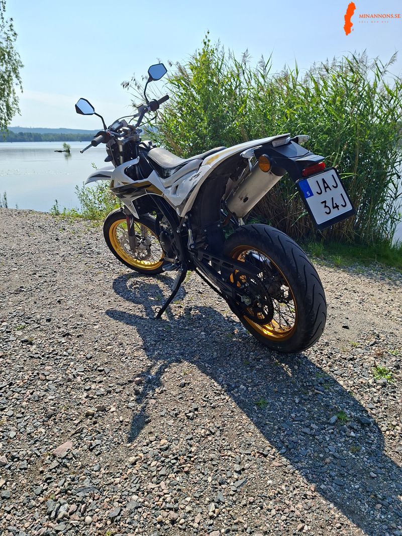 rieju-drac-mrt-50-euro-5-arsmodell-2023-endast-708-mil