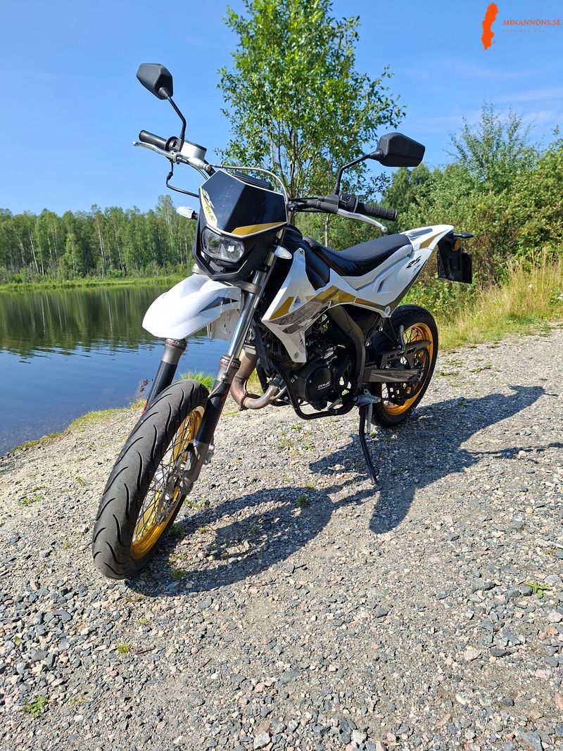 rieju-drac-mrt-50-euro-5-arsmodell-2023-endast-708-mil